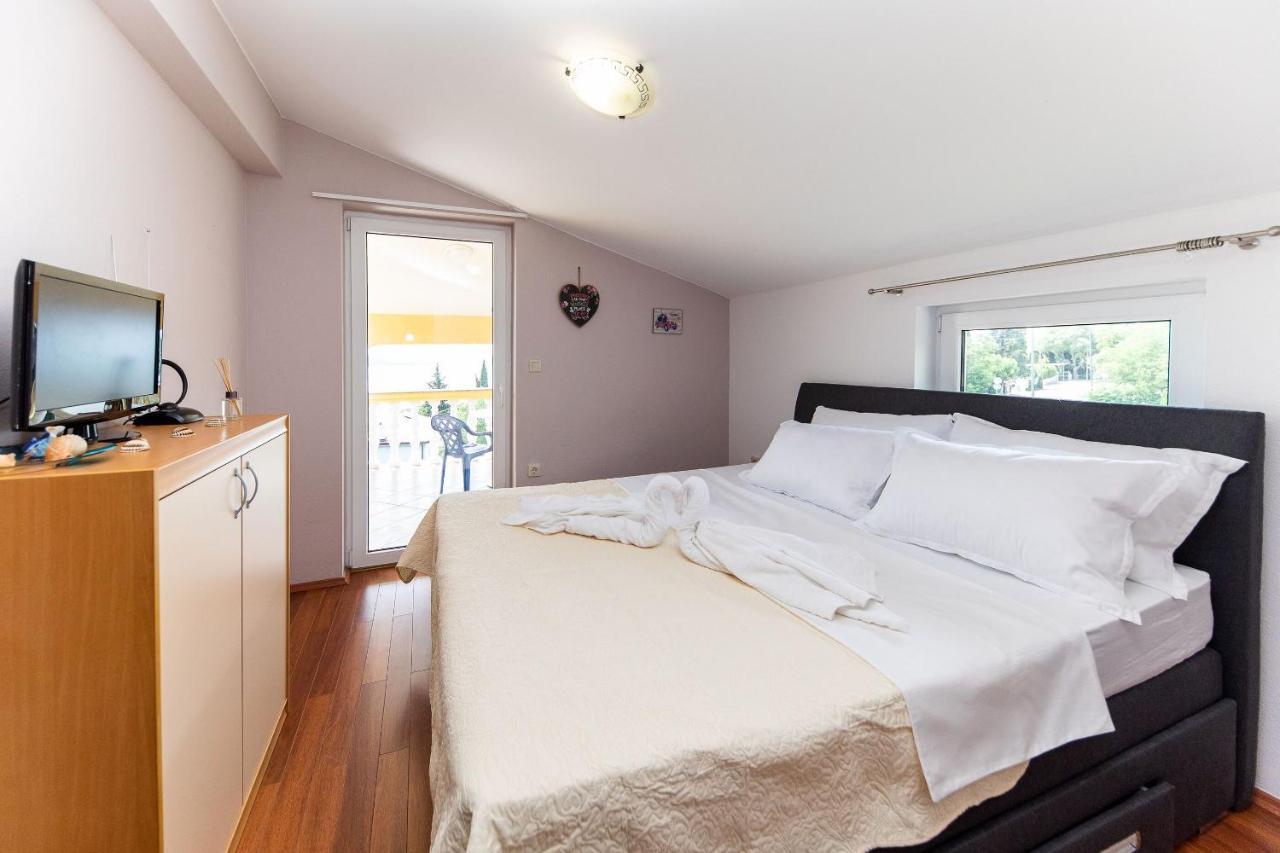 Apartments Artan ซริกเวนิซา ภายนอก รูปภาพ