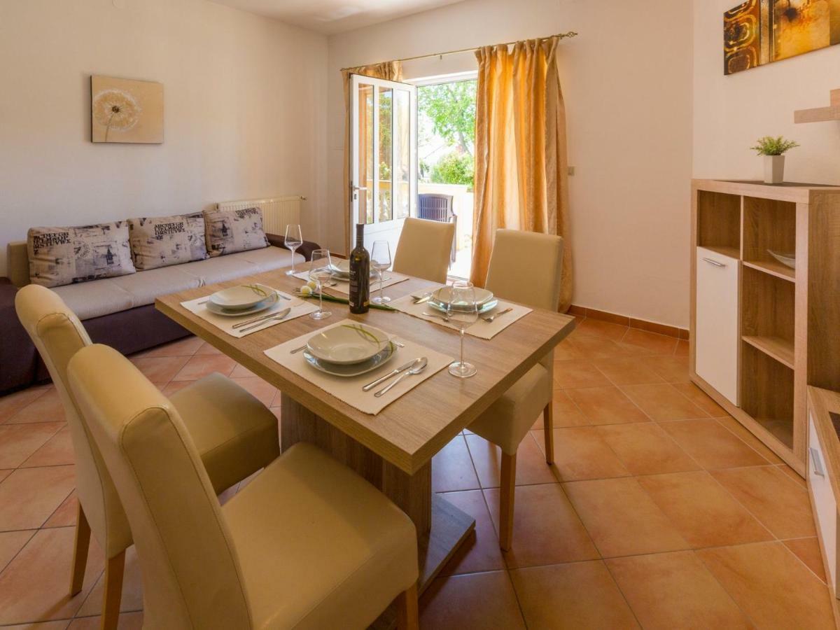 Apartments Artan ซริกเวนิซา ภายนอก รูปภาพ