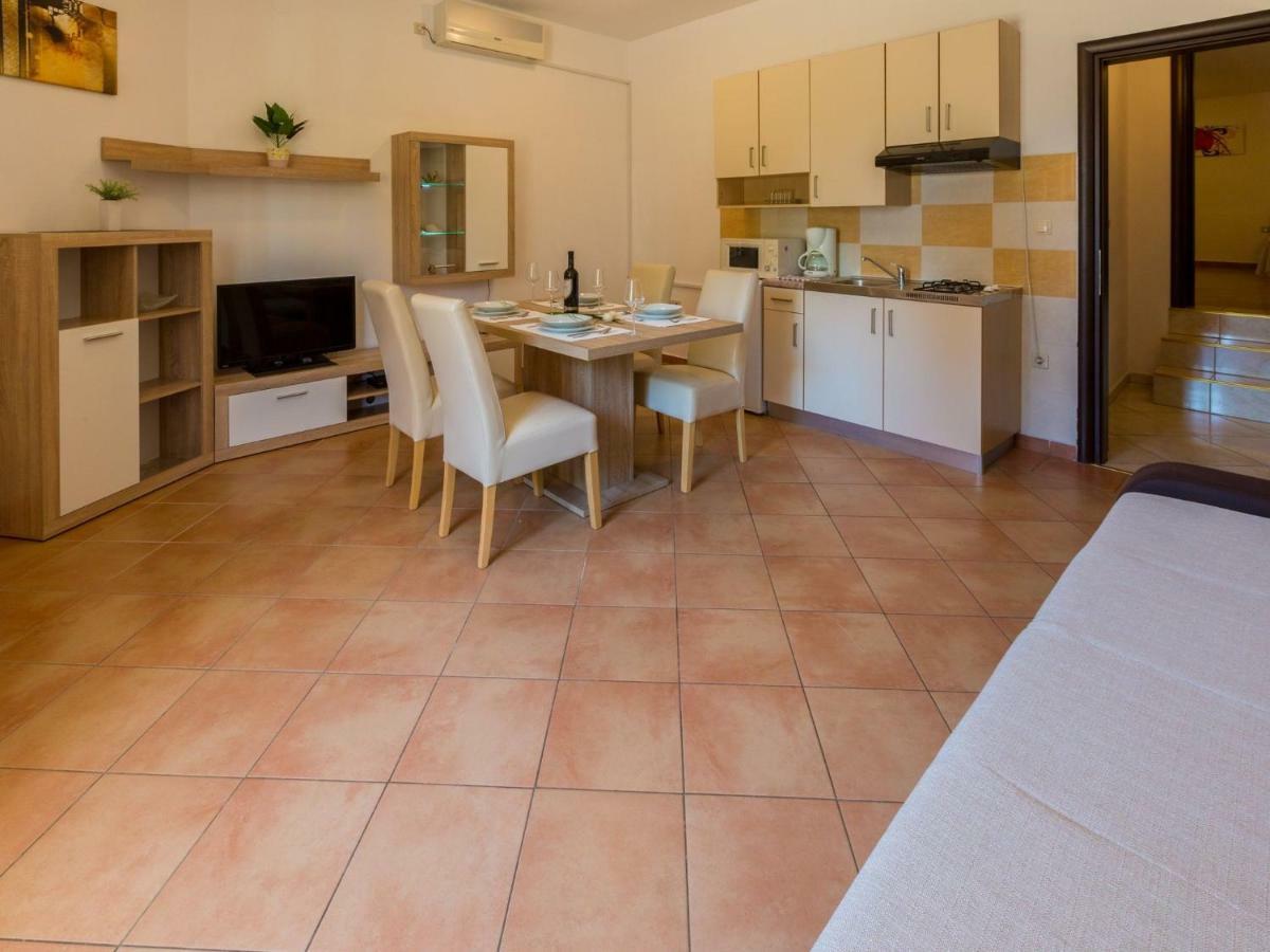 Apartments Artan ซริกเวนิซา ภายนอก รูปภาพ