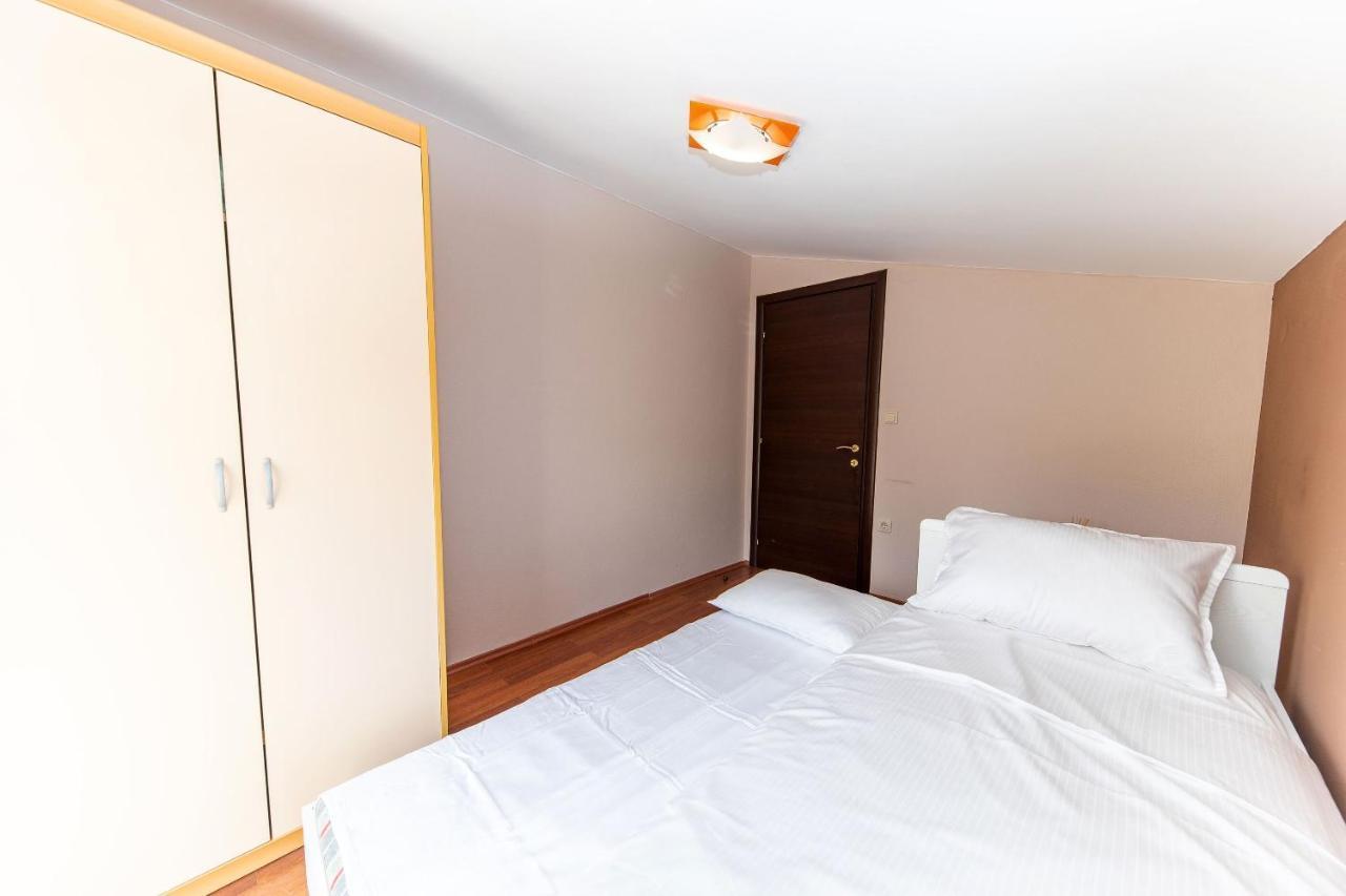 Apartments Artan ซริกเวนิซา ภายนอก รูปภาพ